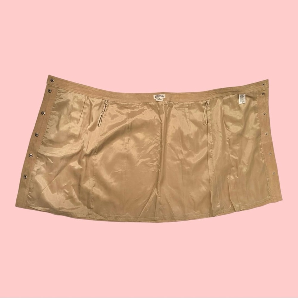MICHAEL KORS Leather Skirt Knee Length in Cream | Size: 10 - Picture 8 of 16